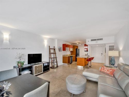 308-100 Lincoln Rd, Miami Beach, FL, 33139-2013 | Card Image