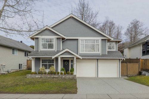 3374 Mckinley Dr, Abbotsford, BC, V2S8M8 | Card Image