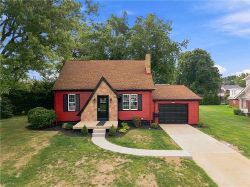 147 Wayne St, Lower Burrell, PA, 15068-2632 | Card Image