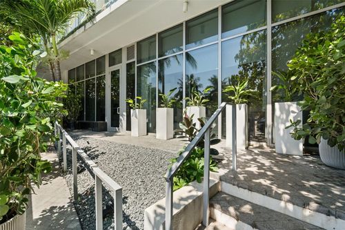 108-1 Collins Ave, Miami Beach, FL, 33139-7480 | Card Image