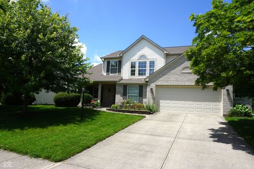 6422 Hollingsworth Dr, Indianapolis, IN, 46268-5069 | Card Image