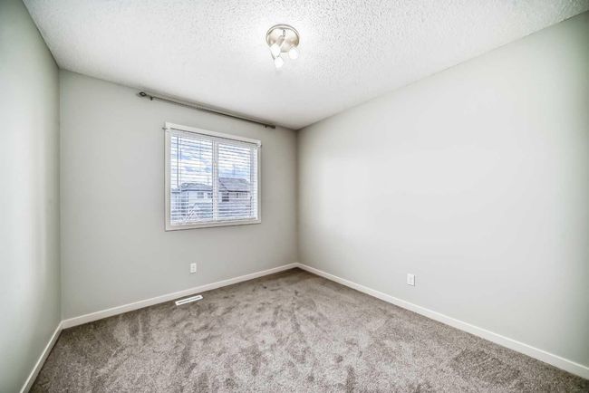 212 Autumn Green Se, House other with 3 bedrooms, 3 bathrooms and 2 parking in Calgary AB | Image 30