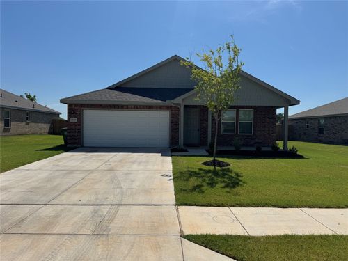 528 Jameson St, Springtown, TX, 76082-2435 | Card Image