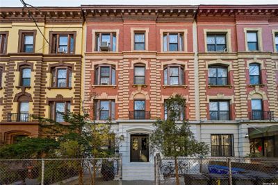 380 Saint John's Pl., Home with 25 bedrooms, 10 bathrooms and null parking in Prospect Heights NY | Image 3