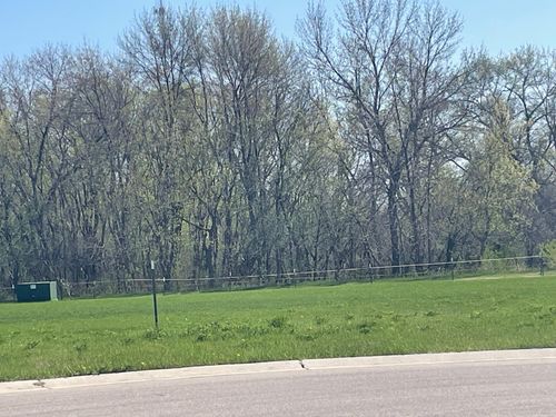 210 19th Street Cir Ne, Barnesville, MN, 56514-2810 | Card Image