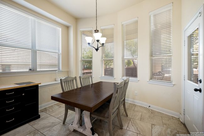 430 Montessa Park, House other with 4 bedrooms, 4 bathrooms and null parking in San Antonio TX | Image 6