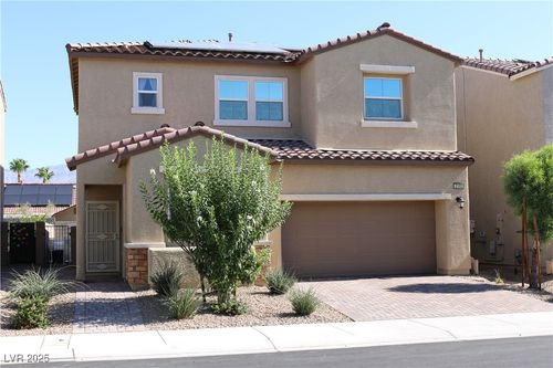 2102 Stone Well Rd, North Las Vegas, NV, 89031-3892 | Card Image