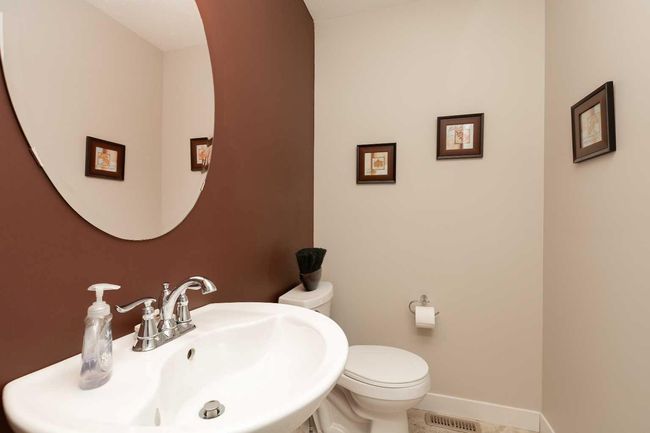 342 Sixmile Ridge S, House other with 4 bedrooms, 3 bathrooms and 4 parking in Lethbridge AB | Image 5