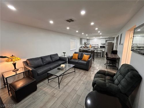 a-3251 Jericho St, Las Vegas, NV, 89102-7344 | Card Image