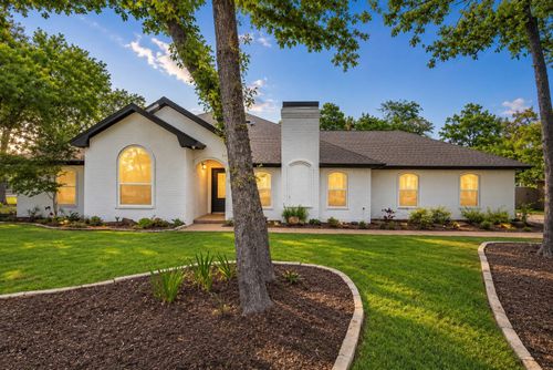 2001 Lazy Ln, Keller, TX, 76262-9071 | Card Image