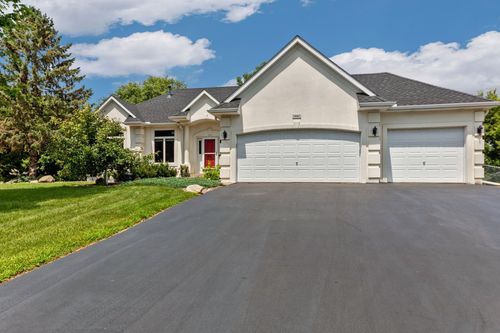3947 Bailey Ridge Draw, Woodbury, MN, 55125-8427 | Card Image