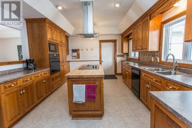 1178 Sailors Encampment Dr, Home with 3 bedrooms, 2 bathrooms and null parking in Richards Landing ON | Image 9