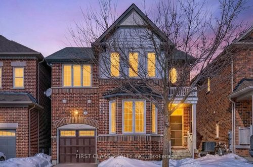 4 Church View Ave, Markham, ON, L6C0L6 | Card Image