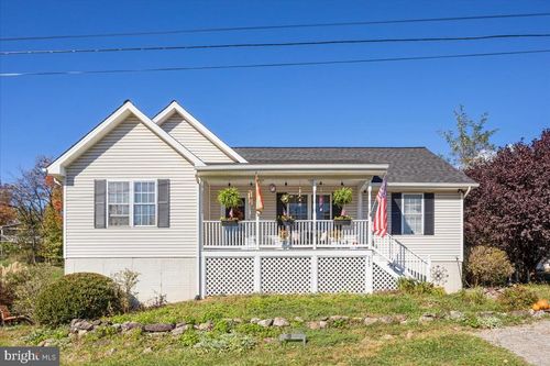 545 Goode Dr, FRONT ROYAL, VA, 22630-4349 | Card Image