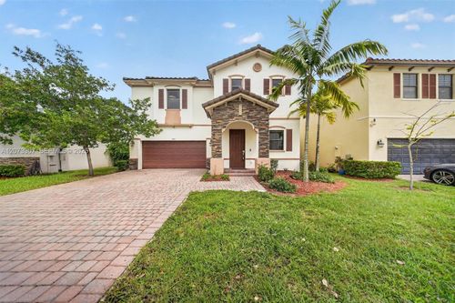 9371 W 35th Ave, Hialeah, FL, 33018-2057 | Card Image