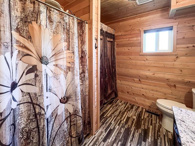 20133 Twp Rd 832, House other with 3 bedrooms, 2 bathrooms and null parking in St Isidore AB | Image 18