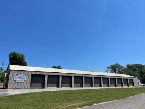 306 Allen St, Albany, KY, 42602-1155 | Card Image