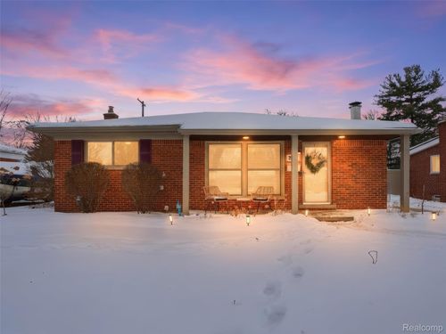 236 Lyons Dr, Troy, MI, 48083-1061 | Card Image