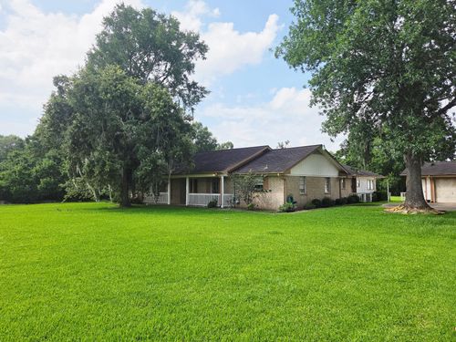503 Greenbriar Ave, Friendswood, TX, 77546-4626 | Card Image