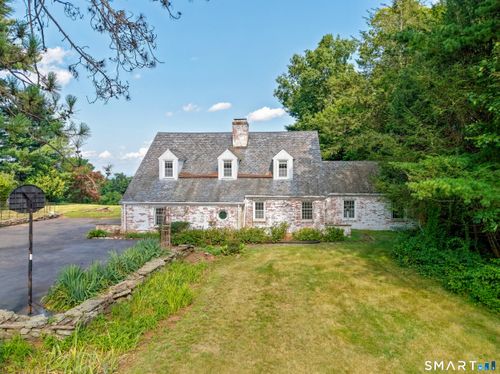 54 Ferncliff Dr, West Hartford, CT, 06117-1014 | Card Image