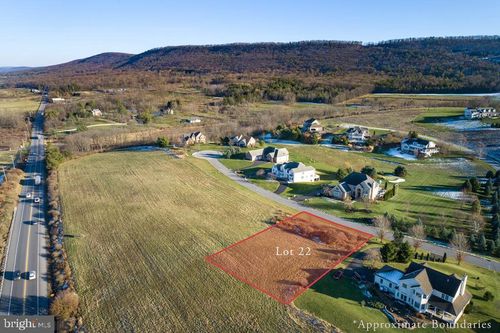 133 Roundhill Rd, BOALSBURG, PA, 16827-1814 | Card Image