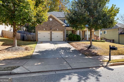 35 Canyon View Dr, Newnan, GA, 30265-6095 | Card Image