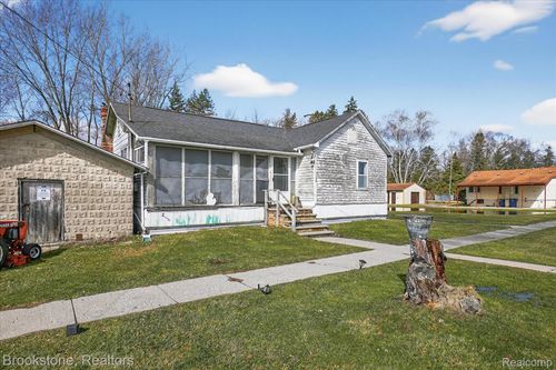 120 S Miami St, Saint Charles, MI, 48655-1518 | Card Image
