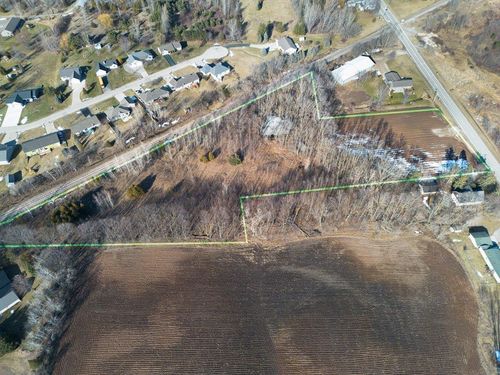 2200 N New Franken Road, HUMBOLDT, WI, 54229 | Card Image