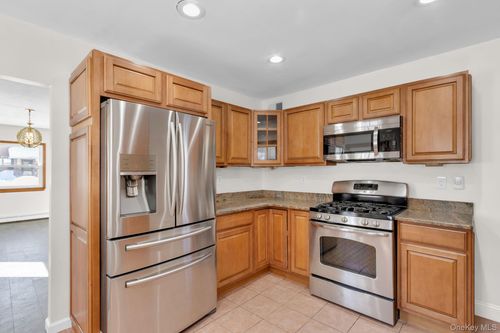 51 Greenwood Avenue, Warwick (Town), NY, 10925 | Card Image