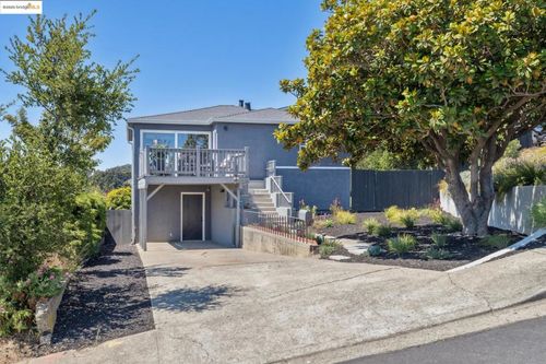 5866 Ralston Ave, Richmond, CA, 94805-1104 | Card Image