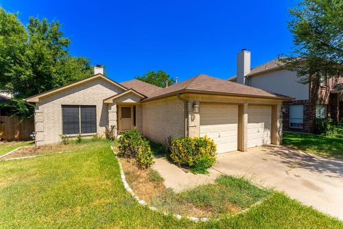16500 Jadestone Dr, Leander, TX, 78641-3044 | Card Image