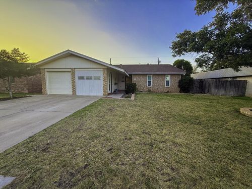 2605 Cambridge St, Odessa, TX, 79761-3314 | Card Image
