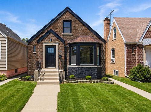 3250 N Olcott Ave, Chicago, IL, 60634-3337 | Card Image