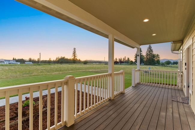 37818 N Grove Rd, House other with 3 bedrooms, 2 bathrooms and null parking in Deer Park WA | Image 5