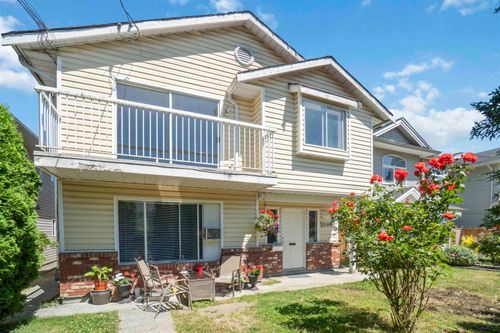 2569 Davies Ave, Port Coquitlam, BC, V3C2J8 | Card Image