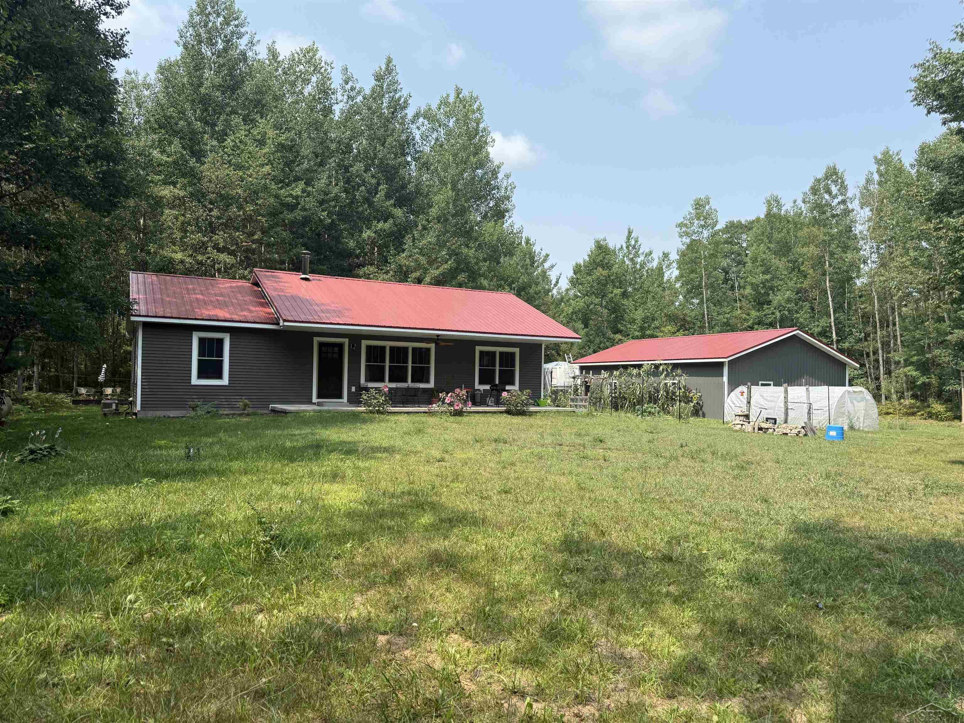 Residential in Greendale Township 4