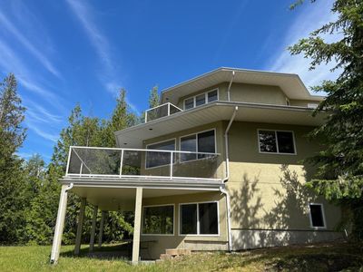 245 Rainbow Ridge Rd, House other with 2 bedrooms, 3 bathrooms and 10 parking in Procter BC | Image 3