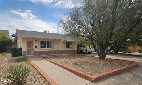 6525 N 12th Place, Phoenix, AZ, 85014 | Card Image