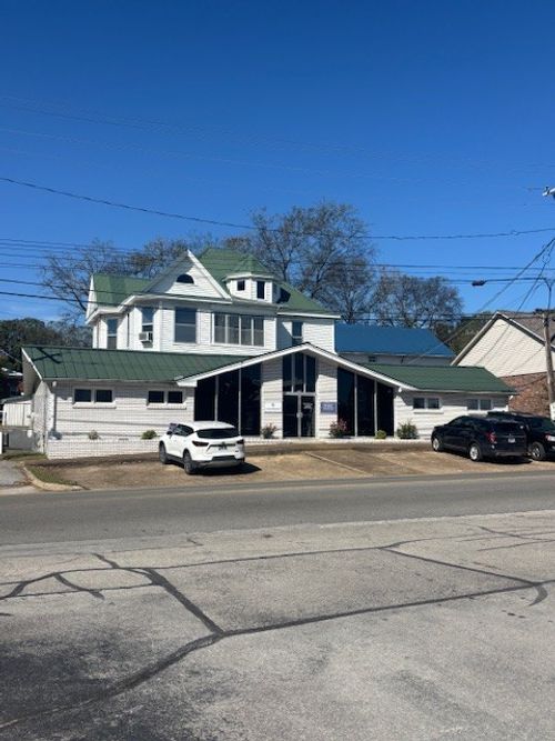 118 N 3rd St, Pulaski, TN, 38478-3200 | Card Image