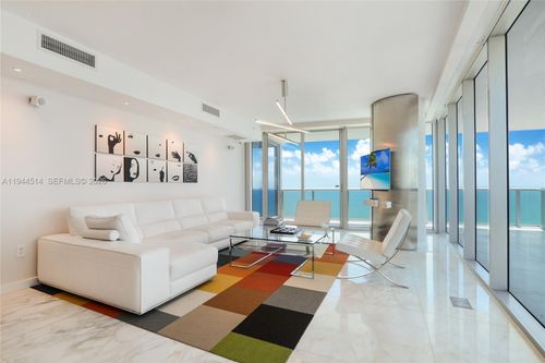 4101-17001 Collins Ave, Sunny Isles Beach, FL, 33160-4321 | Card Image