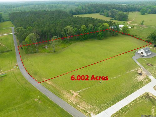 90110 Basil Ln, Saint Francisville, LA, 70775-4760 | Card Image