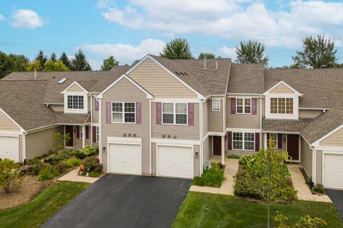 unit-102-2819 Rutland Cir, Naperville, IL, 60564-5036 | Card Image