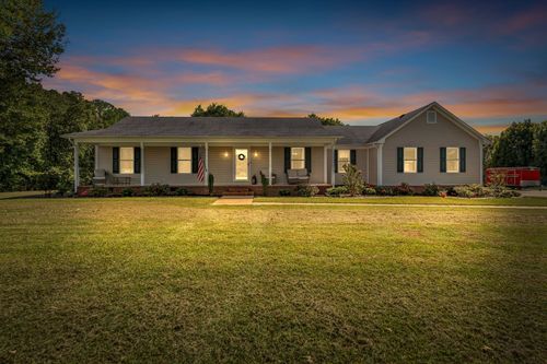 118 Old Jackson Hwy, Leoma, TN, 38468-5711 | Card Image