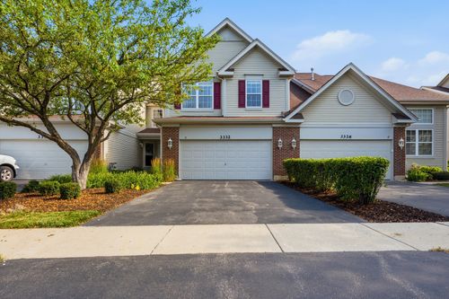 3332 Renard Ln, St. Charles, IL, 60175-6099 | Card Image