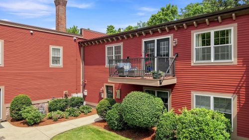 306-7 Chester Rd, Derry, NH, 03038-1678 | Card Image