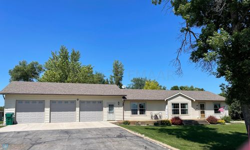 403 County Road 2 N, Christine, ND, 58015 | Card Image