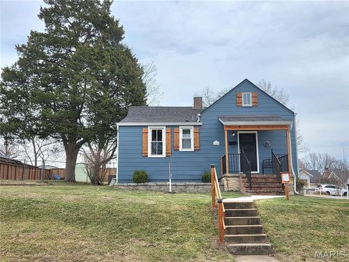 1200 N Benton Ave, Saint Charles, MO, 63301-1957 | Card Image