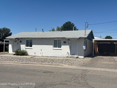 301-305 Francis Avenue, Farmington, NM, 87401 | Card Image