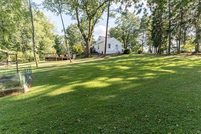 1701 Beaver Grade Rd, House other with 4 bedrooms, 3 bathrooms and 2 parking in Coraopolis PA | Image 24