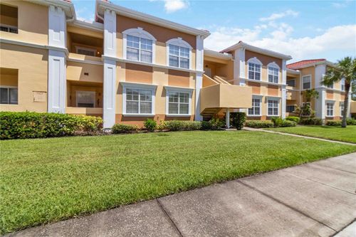 unit-202-1020 Villagio Cir, SARASOTA, FL, 34237-3669 | Card Image